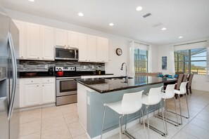 House (2665CALISTOGA) | Private kitchen
