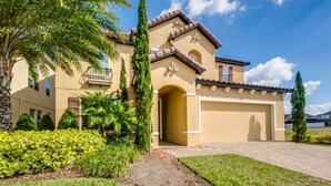 Villa (1215YC Stunning Showcase 7 Bed 6 Bath) | Exterior