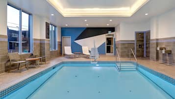 Piscine couverte