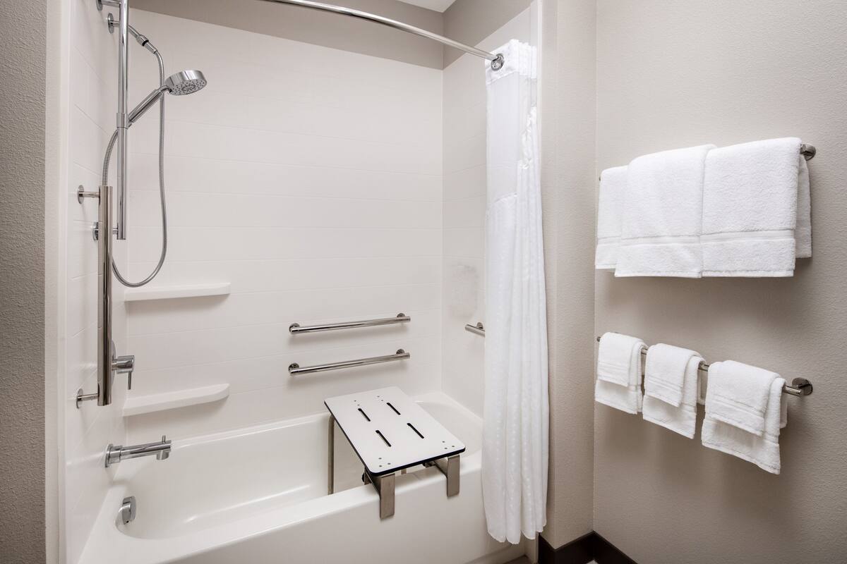 1 bedroom, hypo-allergenic bedding, pillow-top beds, in-room safe