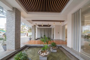 Interior entrance - Kiluwa Apartments & Spa by Dunhill Serviced Apartments (Nairobi)