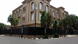 واجهة المنشأة