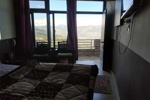 Habitación Deluxe | Escritorio