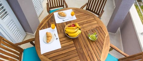 公寓 (Comfort One-Bedroom Apt) | 露台/庭院