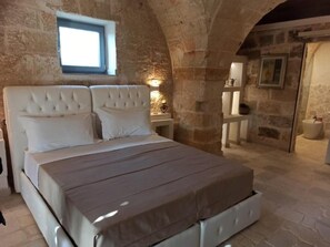 Minibar, tende oscuranti, insonorizzazione