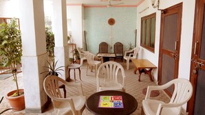 Game viewing - Indian Home Stay (Agra)