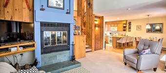 Loon Mountain Condo w/ Pool & Game Room Access!