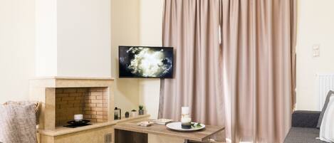 تلفزيون بشاشة مسطحة، مكتب