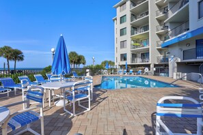 A heated pool - 🌊 Caprice Resort Unit #405 – Gulf Front Comfort with Upgraded Sleeper Sofa (Saint Pete Beach)