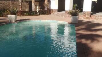 واجهة المنشأة