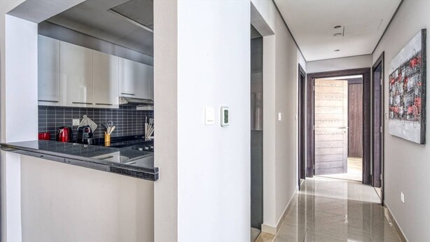Room - Gorgeous 2BR With Breathtaking Dubai Marina Views! (Dubai)