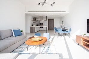 아파트 (3 Bedrooms) | 거실 | TV