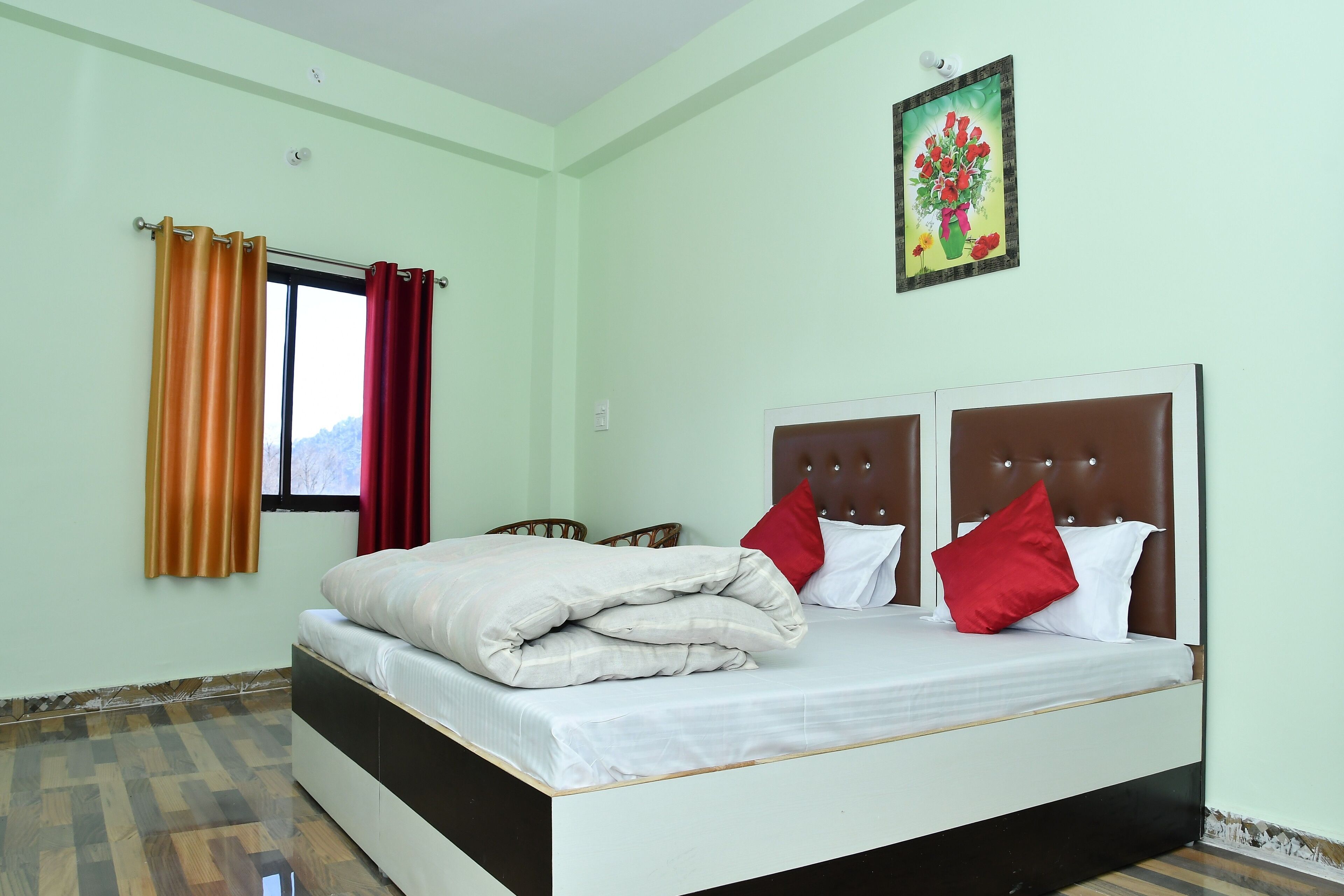 Double Room | Free WiFi