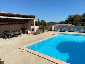 Outdoor pool - Charming Studio 4 people, 34 m² air conditioning, pool access (Ceyreste)