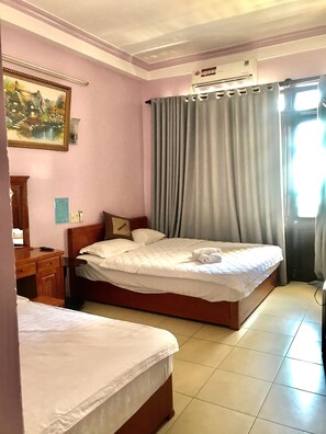 基本公寓 | 12 間臥室、免費無線上網