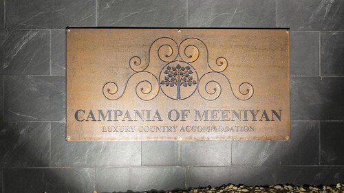 Campania Spa Suite 1