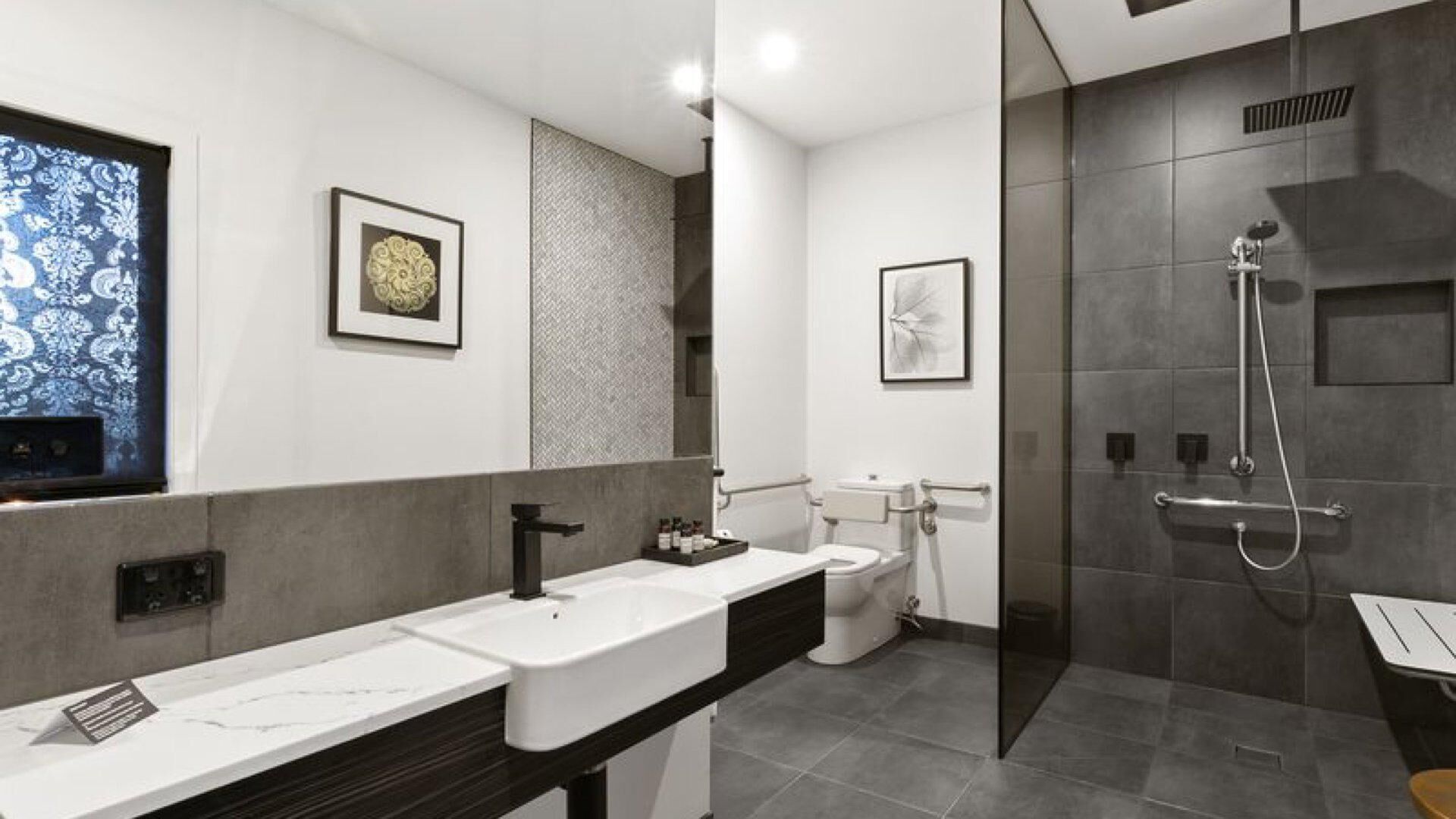 Shower, hair dryer, bathrobes