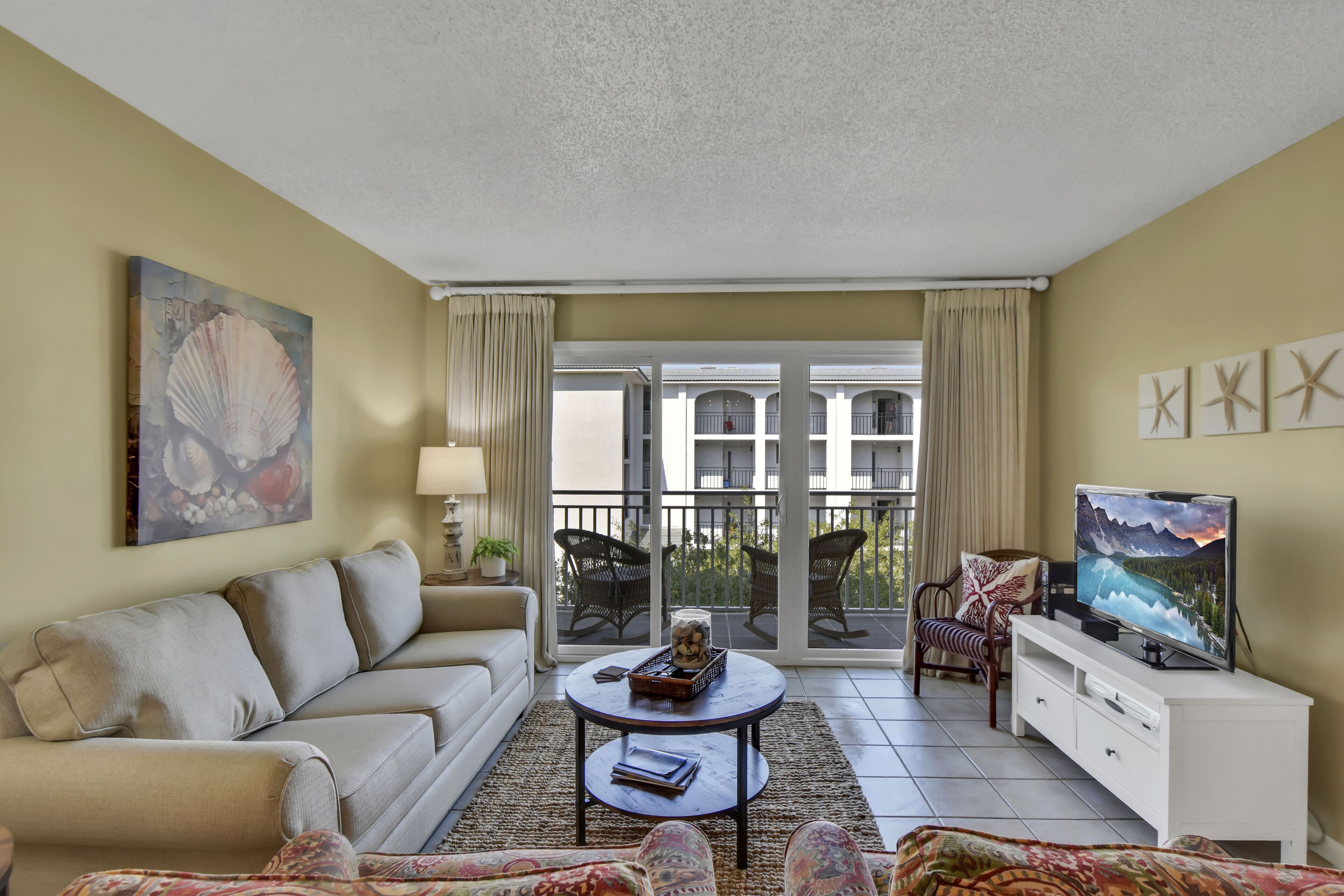 Beach Club 303 - 2 bed/2 bath Beach Club condo