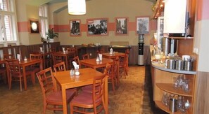 Dining - Novomestsky Hotel (Prague)