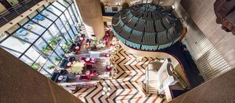 Hotel Holiday