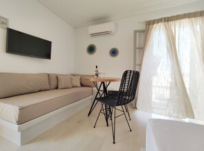 Living room - Proteas Studios (Naxos)