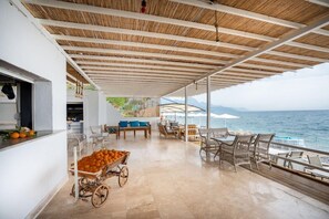 Outdoor dining - Grand Viking Hotel (Kemer)