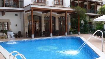 Piscina externa