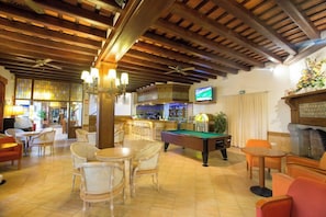 Bar (on property) - La Carolina (Lloret de Mar)