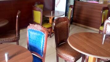 Daily continental breakfast (USD 5 per person)