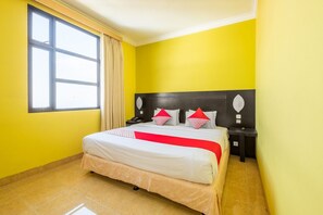 Room - Capital O 1010 Isola Resort (Bandung)