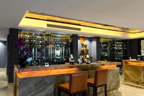 Bar (in der Unterkunft)