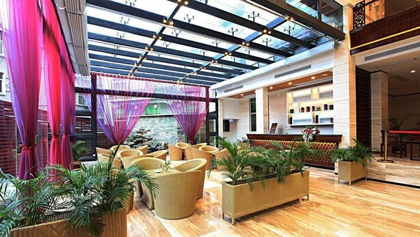 Unclassified image, 1 of 12, button - Donghu Grand Hotel (Jieyang)