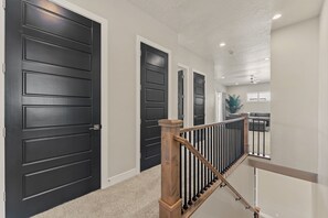 Interior - Ocotillo Springs #20 Beautiful Unit Close to Trails/Hiking (Santa Clara)