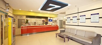 7 Days Inn