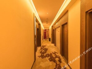 Interior - James Joyce Coffetel XI AN Great Wild Goose Pagoda (Tianjin)