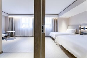 Room - 7 Days Inn (Nanchang)