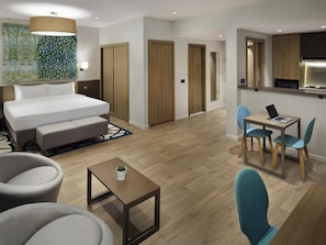 1 bedroom, minibar, in-room safe, desk