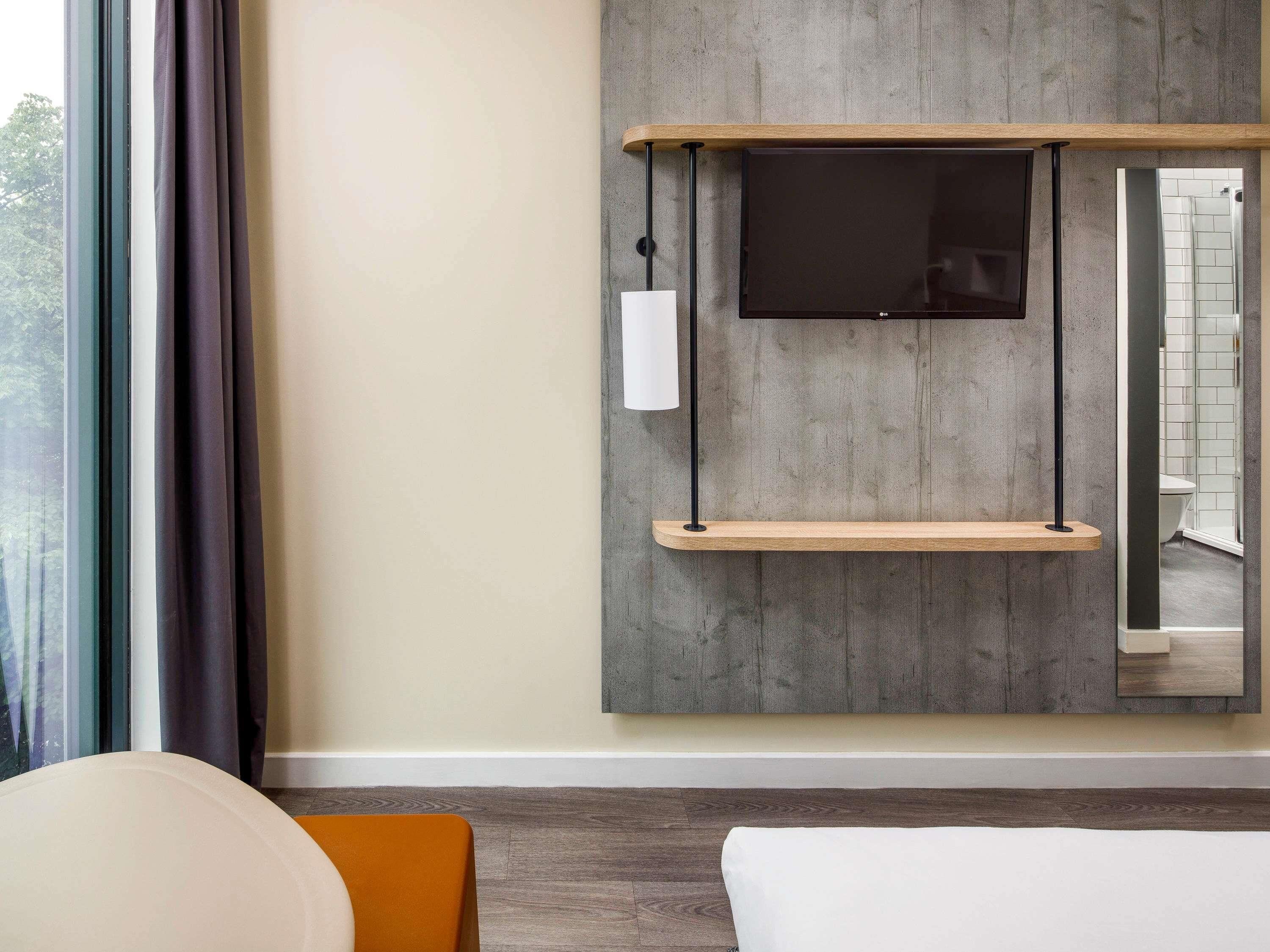 Habitación doble, 1 cama doble | Escritorio, cortinas opacas, wifi gratis y ropa de cama