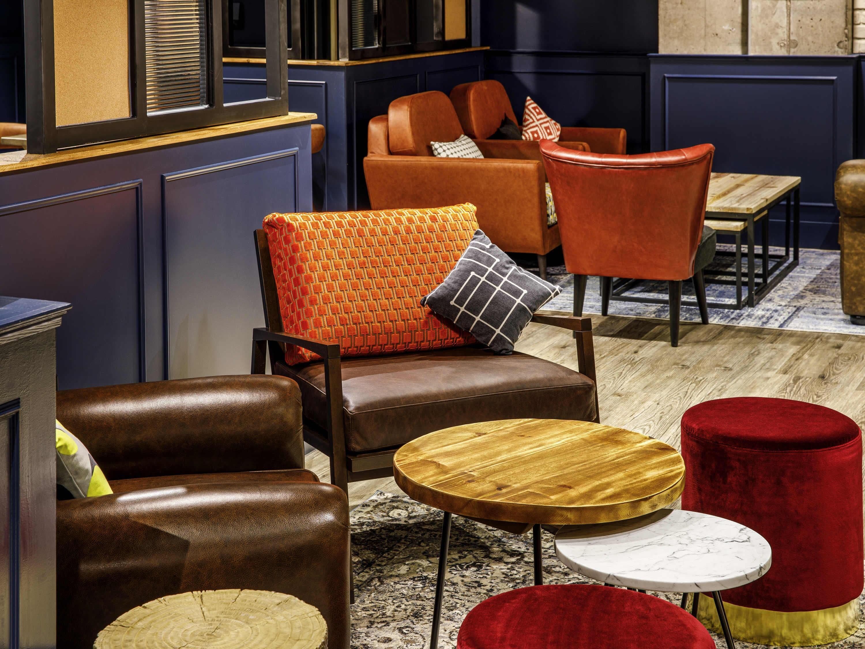 lunch and dinner served