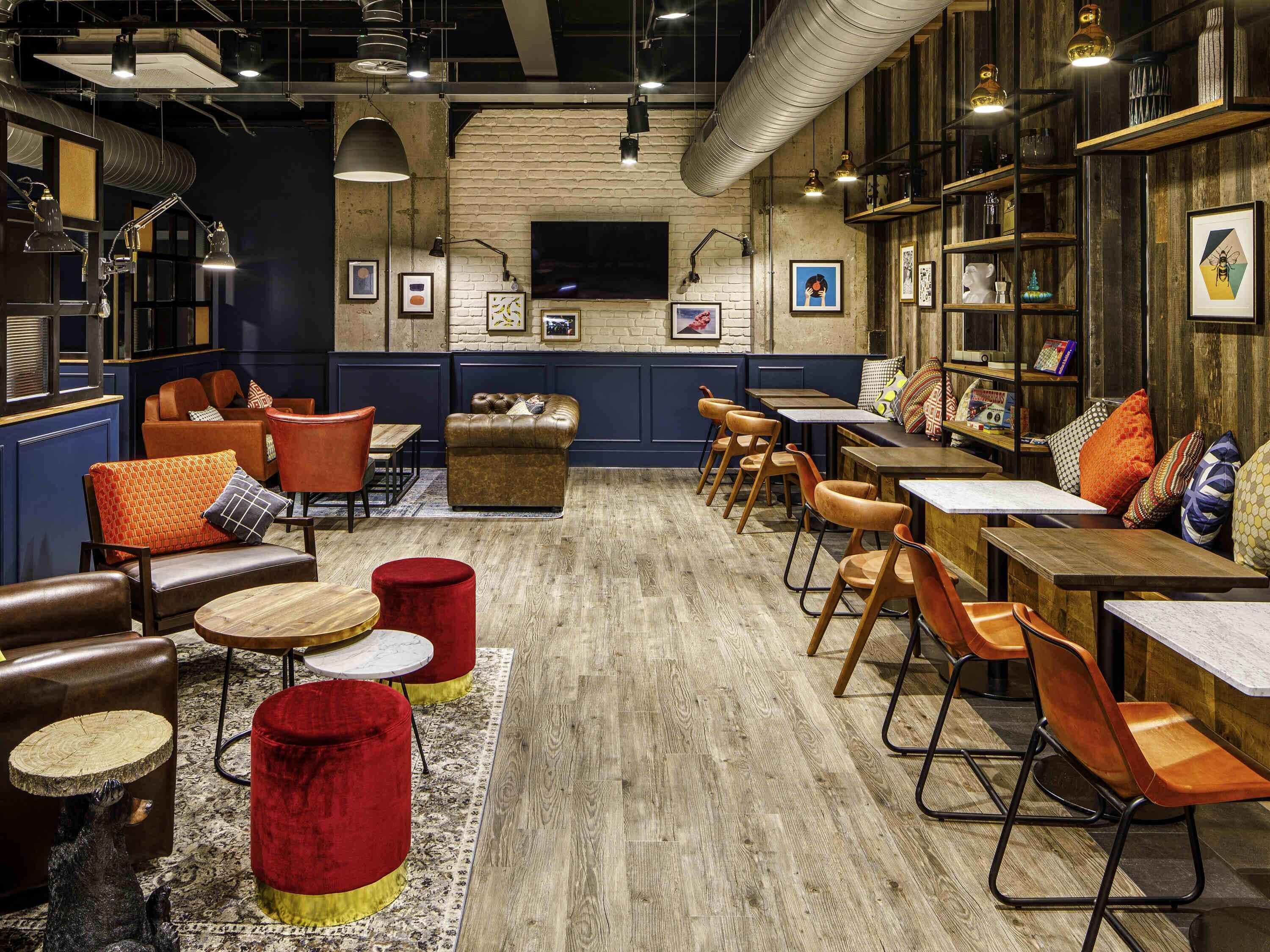 Lunch and dinner served