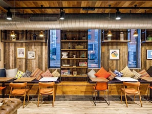 Lunch and dinner served