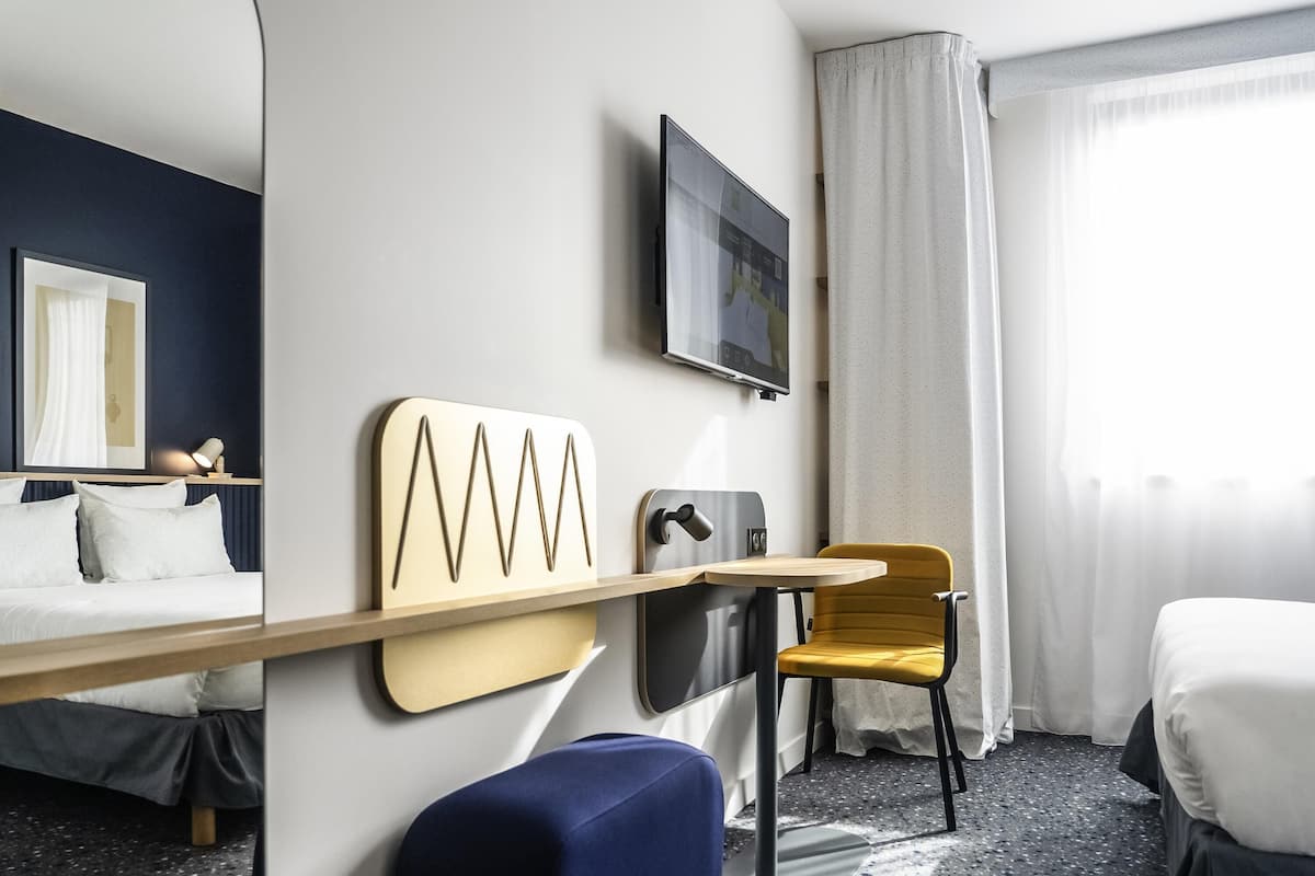 Chambre Standard, 1 lit double | Literie de qualité supérieure, minibar, coffres-forts dans les chambres