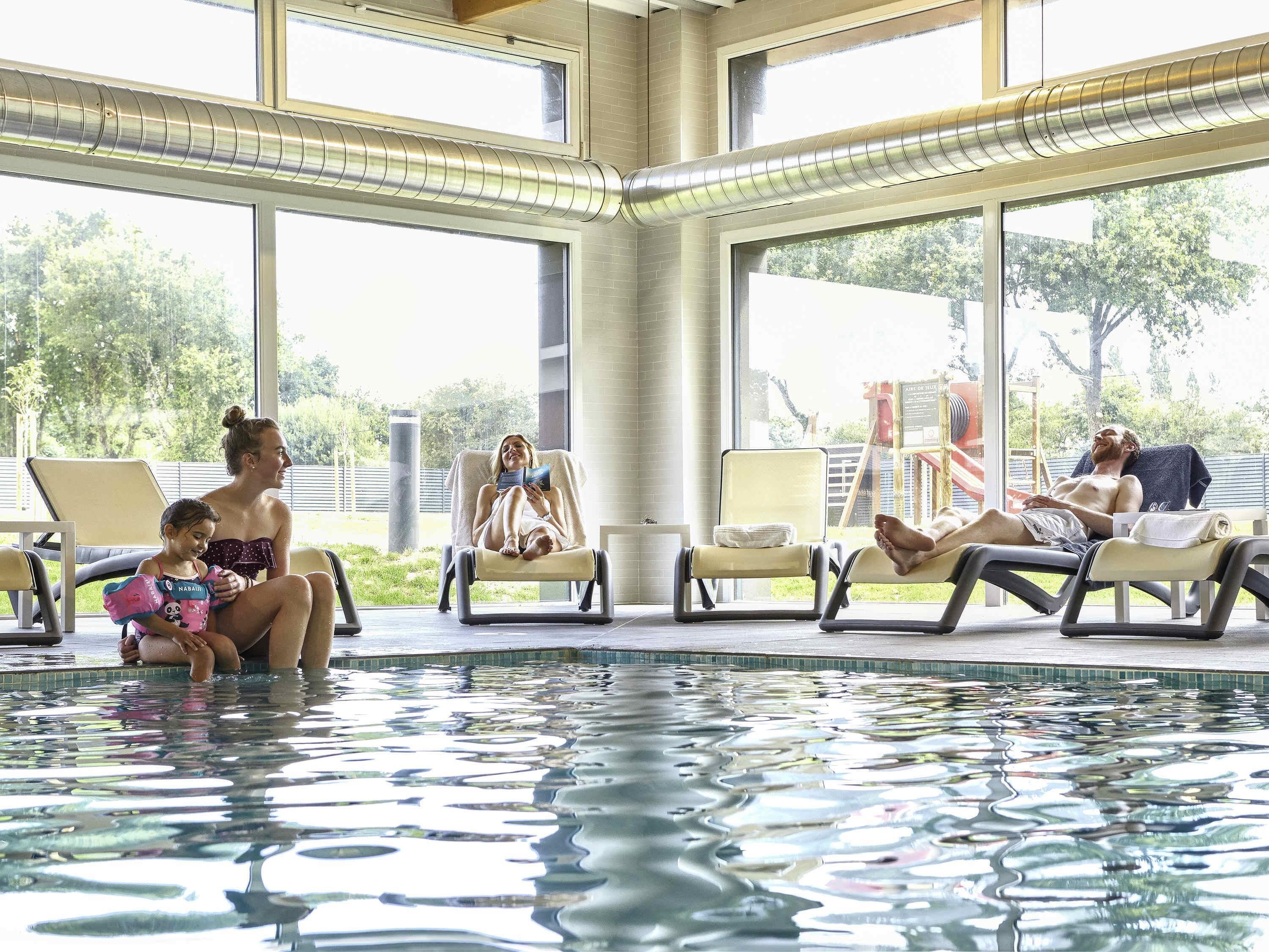 Sauna, bain à remous, hammam, massages