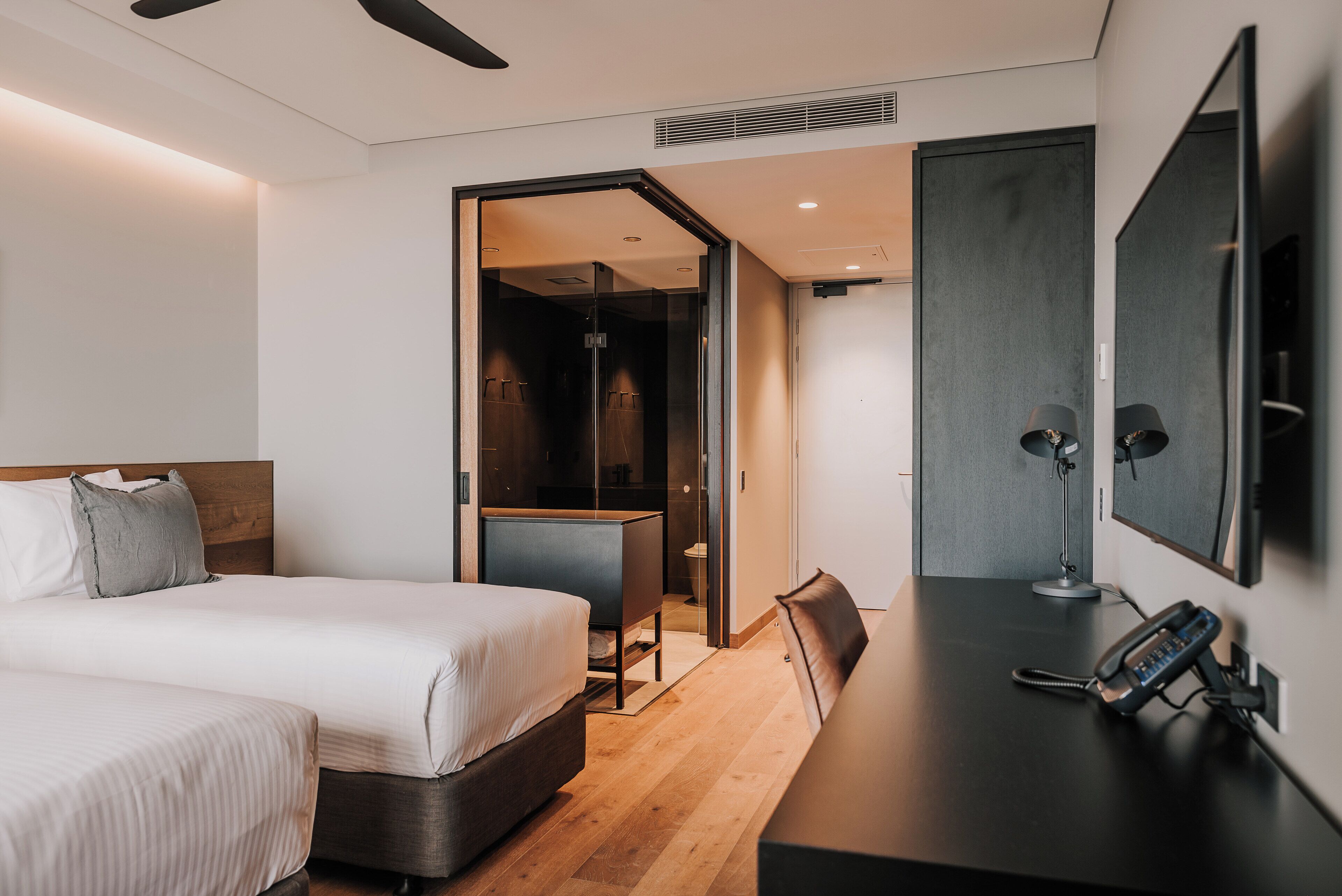 studio, 1 king bed, balcony, lake view | 1 bedroom, minibar, in-room safe, desk