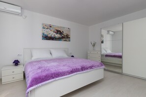 Apartment (Comfort One Bedroom Apartment) | 3 bedrooms, free WiFi - Apartments Radulovic (Dubrovnik)
