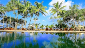 Outdoor pool - Pandanus Beach Resort and Spa (Induruwa)