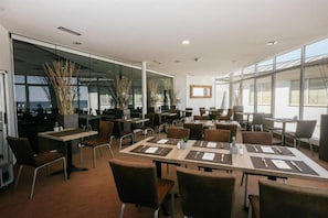 Dining - Barbara Piran Beach Hotel AND SPA (Piran)