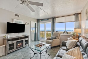 TV - Coral Sands 101 - Hosted by Moore AI Rentals (Fernandina Beach)