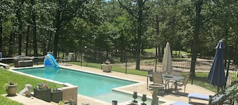 Lake Fork Waterfront Guest House New Dock and Swimming Pool