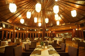 Dining - Pristine Lotus Spa Resort Inle (Nyaungshwe)